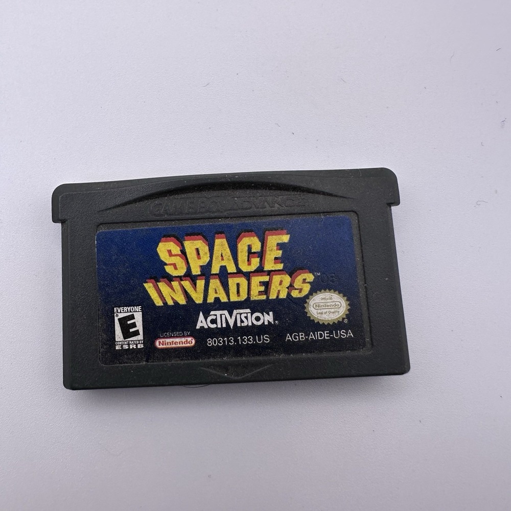 Space Invaders Nintendo Game Boy Advance GBA Game Activision AGB-AIDE-USA